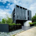 Pool Villa สร้างใหม่ 3 ชั้น พื้นที่กว้าง หางดง