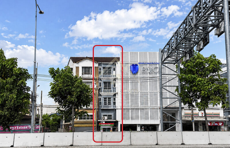 อาคารพาณิชย์ 4.5 ชั้น ติดถนน ราชพฤกษ์ บางรักน้อย