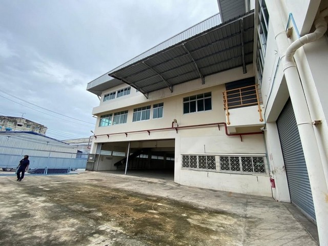 เช่าโกดังสำนักงาน โรงงาน/โกดังพร้อมสำนักงาน โซนพระประแดง สมุทรปรา