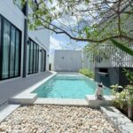 Modern Pool Villa 2 ชั้น บ้านมุม บิวท์อินทั้งหลัง น้ำไม่ท่วม หางด