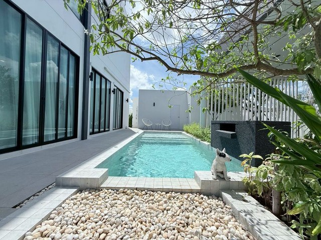 Modern Pool Villa 2 ชั้น บ้านมุม บิวท์อินทั้งหลัง น้ำไม่ท่วม หางด