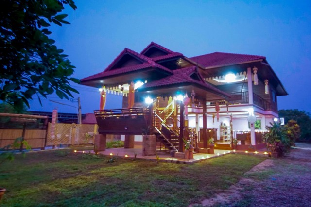 ขายบ้านพัก พร้อมกิจการรีสอร์ทและสวนลำไย อำเภอเมือง จังหวัดลำพูน