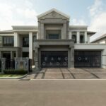 Grand Bangkok Boulevard Sukhumvit – Srinakarin, next to BPS