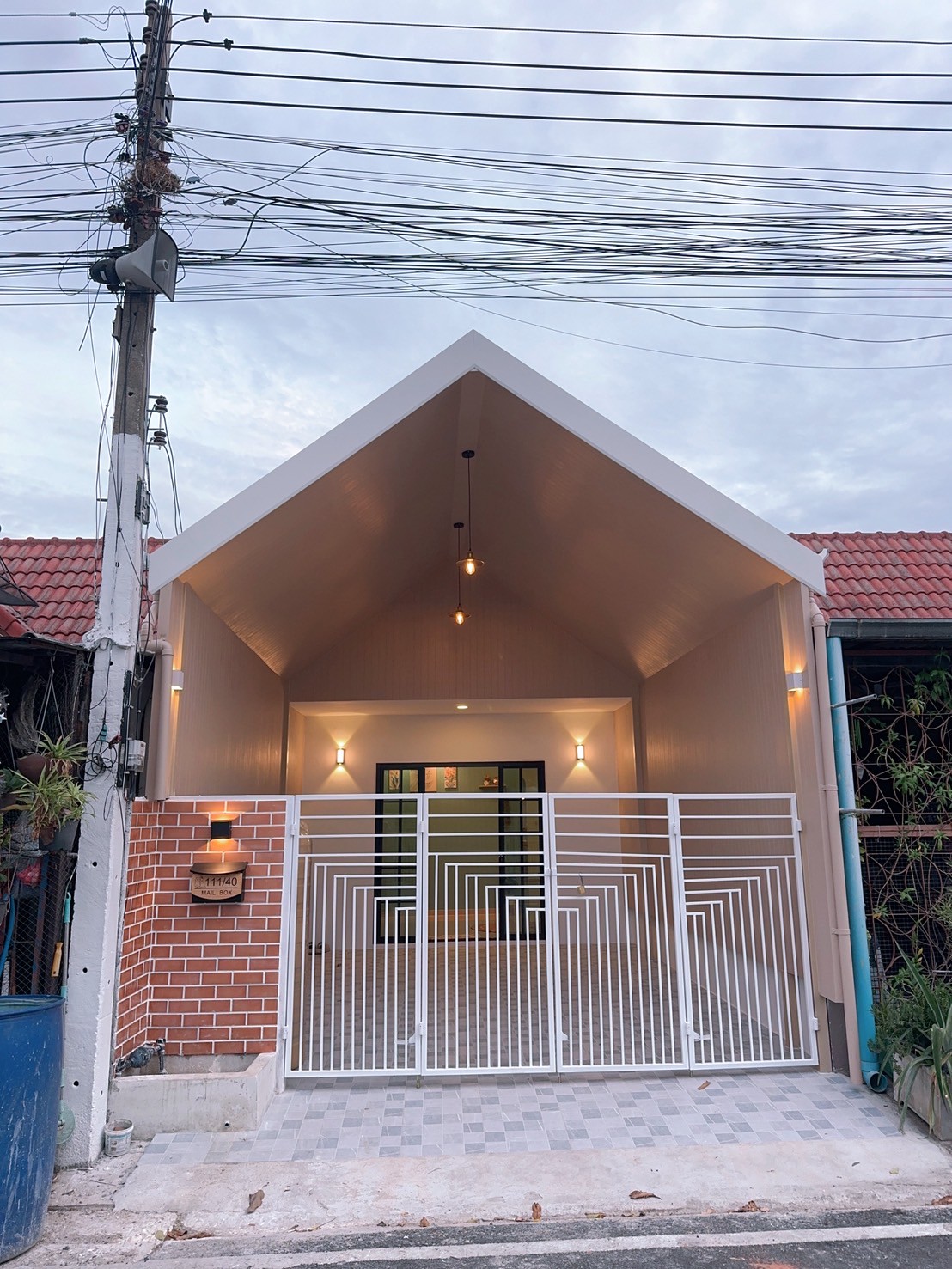 ขายทาวน์เฮ้าส์ 17 ตรว. มบ.อยู่เจริญ1 รีโนเวทใหม่ คลอง4 อ.ธัญบุรี