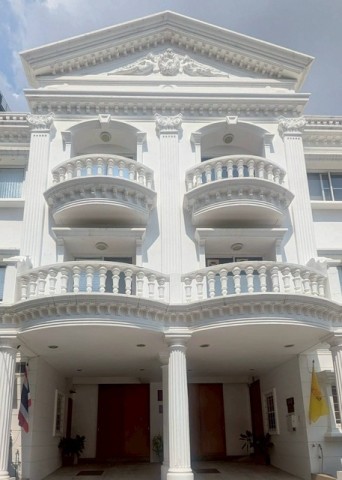 ขายทาวน์โฮมหรู Town Avenue Signature สุขุมวิท 79