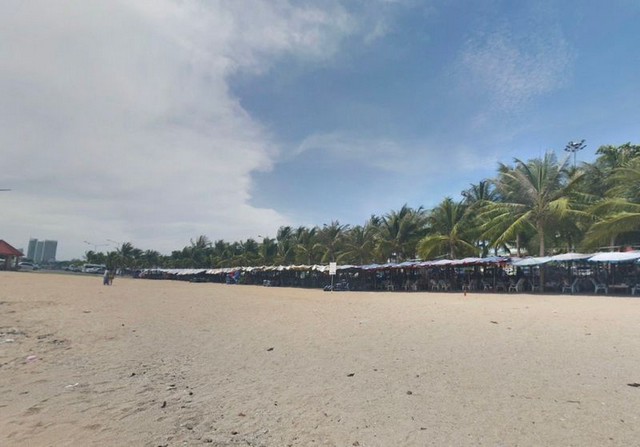 ขายที่เปล่าแปลงสวย ทำเลดี ติดชายหาดบ้านอำเภอ สัตหีบ ชลบุรี