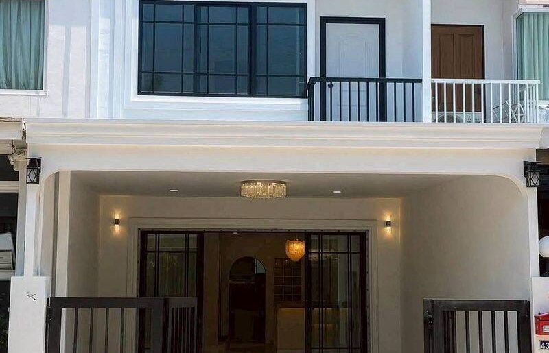 ขายทาวน์เฮาส์ 2 ชั้นของแถมจัดเต็ม บิ้วอินทั้งหลัง
