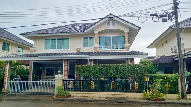 ขายบ้านพร้อมเข้า อยู่ในโครงการบ้านกาญจน์กนก 2 ใกล้