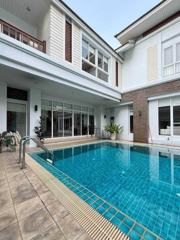 ให้เช่าบ้านเดี่ยว สุขุมวิท 36 2 นอน 2 น้ำ ขนาด 400