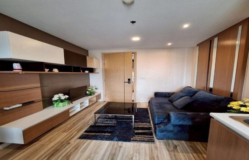 คอนโดให้เช่าศรีราชา Plus Condo 35 ตร.ม. เฟอร์ครบ
