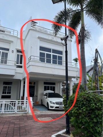 ขายทาวน์เฮ้าส์ 3 ชั้น โครงการ Wongamart Exclusive Place จ.ชลบุรี