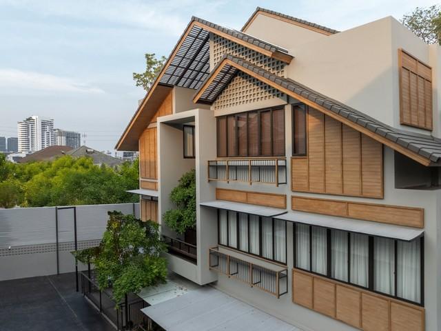 ให้เช่าบ้านเดี่ยว 4 ชั้น Pool Villa ซ.วิภาวดี 20 พร้อมลิฟท์ส่วนตั