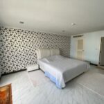 ขายคอนโด Omni Tower Sukhumvit Nana ขนาด 65.92 ตร.ม