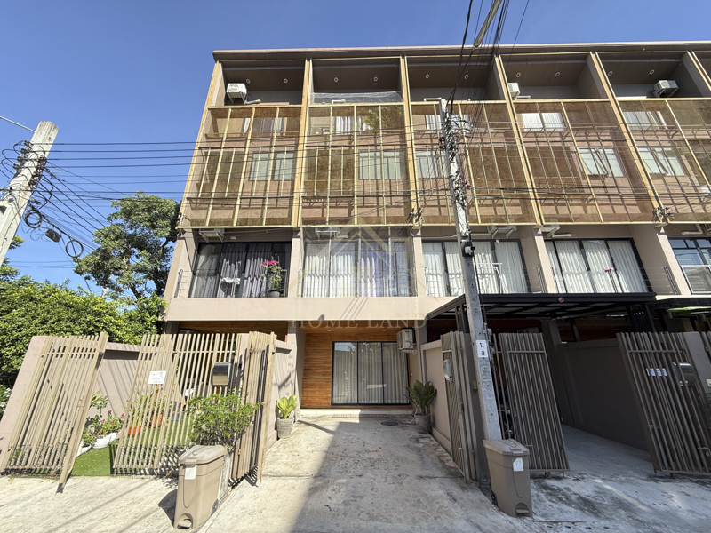 ขาย และ ให้เช่า ทาวน์โฮม 3.5 ชั้น เฮ้าส์ นิช แจ้งวัฒนะ – สามัคคี