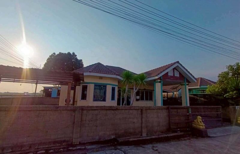 บ้านเดี่ยวชั้นเดียว บ้านพื้นที่กว้าง เดินรอบบ้านได้ บรรยากาศโปร่ง
