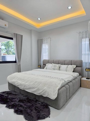 บ้านเดี่ยวสร้างใหม่ พร้อมสระว่ายน้ำส่วนตัวห้วยใหญ่ บ้านเลขที่ 81/