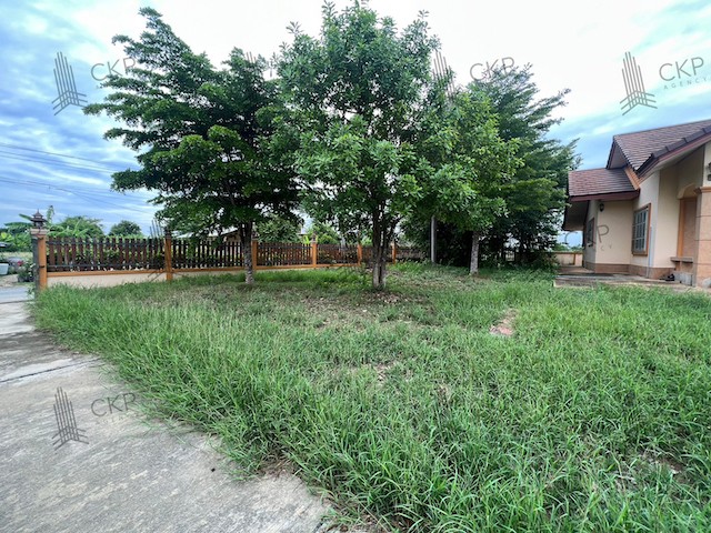 ขาย ที่ดินพร้อมสิ่งปลูกสร้าง อ.เมือง นครปฐม เดินทางสะดวก ทางด่วนM