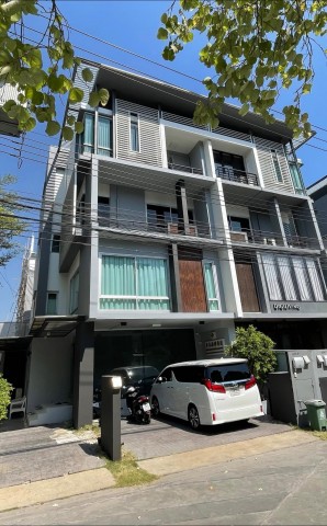 BH4163 ให้เช่าและขาย โฮมออฟฟิศ 4 ชั้น B Square by Sansiri ซอยสหกา
