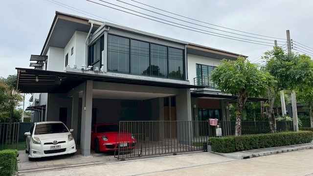 BH4281 ให้เช่าบ้านเดี่ยว 2 ชั้น บ้านลุมพินี สวนหลวง ร.9 บ้านหลังม