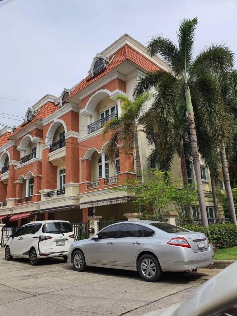 ให้เช่าบ้านCasa Cityลาดพร้าว ถ.เลียบด่วนเอกมัย–รามอินทรา ซ.โยธินพ
