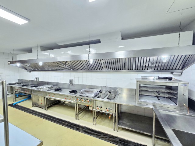 Cloud Kitchen ร้านอาหาร ตรงข้ามโลตัส สุขุมวิท50 BTS อ่อนนุช 300