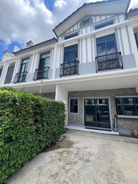ให้เช่าทาวน์โฮม 2 ชั้น 25 ตรว. 3 นอน Villaggio 3 ศรีนครินทร์ – บา