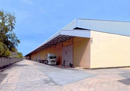 ให้เช่าโกดังติดนิคมอุตสาหกรรมโรจนะอยุธยา2100ตร.มรองรับรถบรรทุกขนา