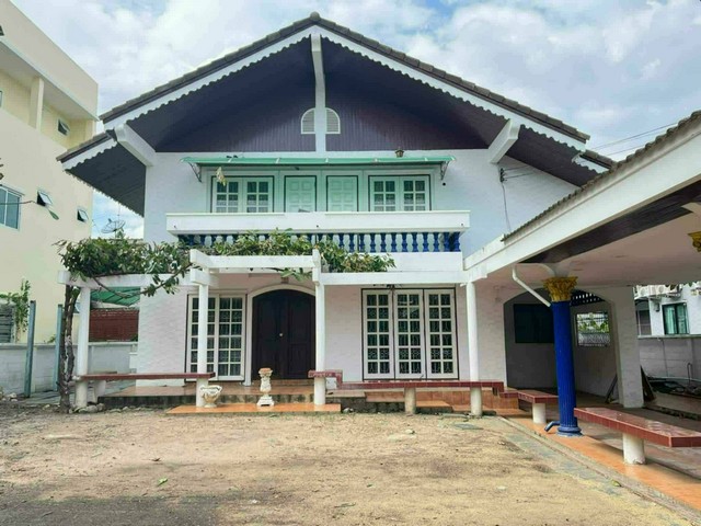 ขายบ้านเดี่ยว 2 ชั้น 101 ตรว. หมู่บ้านสวนสน ซอยรามคำแหง 60