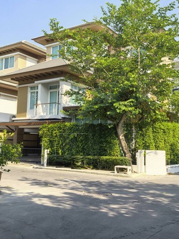 ขายบ้านเดี่ยว3.5ชั้น 59 ตร.ว.ย่านรามอินทรานวมินทร์