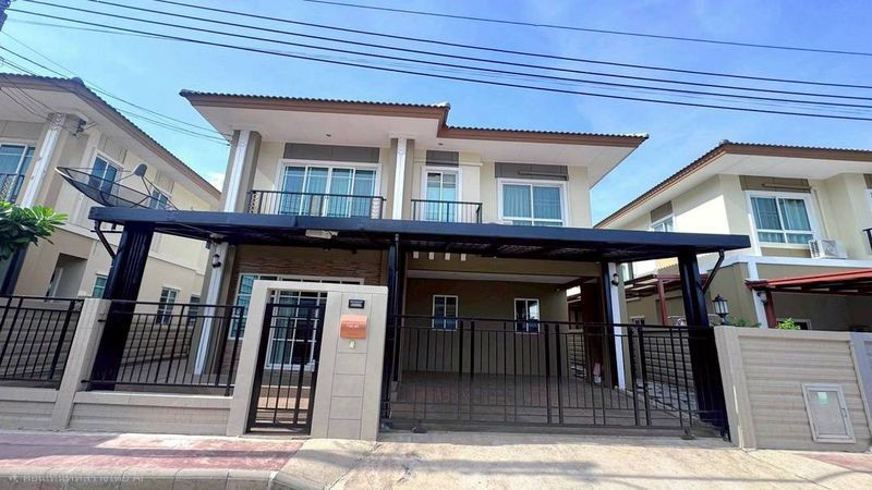 ขายบ้านเดี่ยว 2 ชั้น หมู่บ้าน ภัสสร เพลสทีจ ซอยพัฒนาการ 38