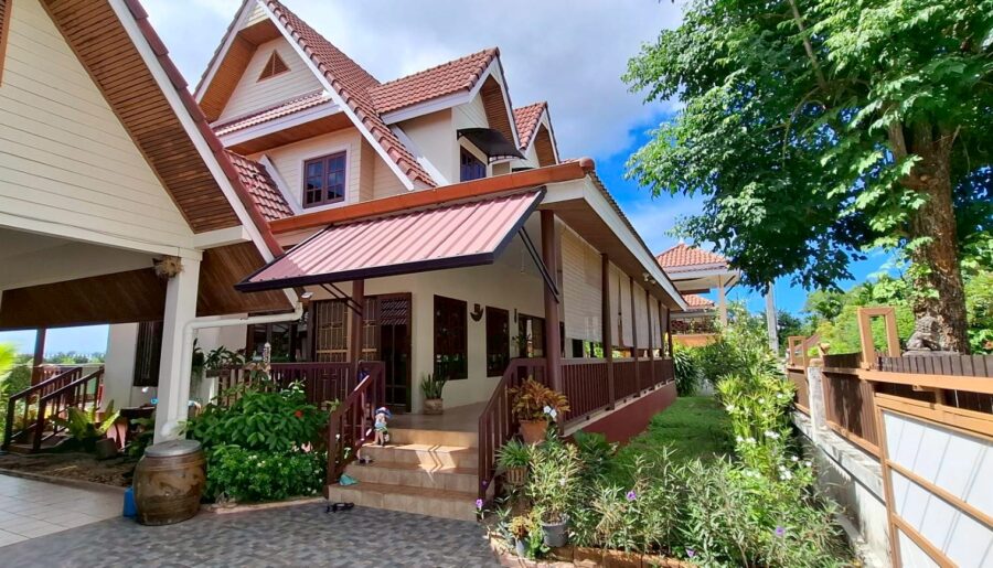 บ้าน 122.6 ตรว. หมู่บ้านศรีสุข 1 ตำบลพลา อำเภอบ้านฉาง จังหวัดระย