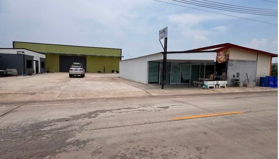 625 ตรม บ้านพักคนงาน 12 ห้อง ที่ดิน 2 อำเภอพระสมุทรเจดีย์