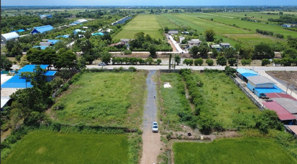 ขายที่ดินคลองสาม 2 แปลงติดกัน รวม 1,180 ตร.ว.