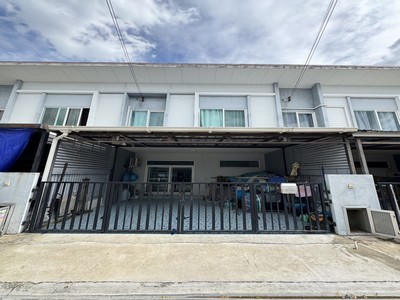 สภาพบ้านดี ขายถูกมาก! ทาวน์โฮม คาซ่า ซิตี้ วัชรพล – เพิ่มสิน