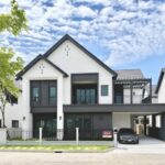 BH4399 ให้เช่าและขายบ้าน Centro Bangna Phase 2 แปลงมุม หน้าบ้านวิ
