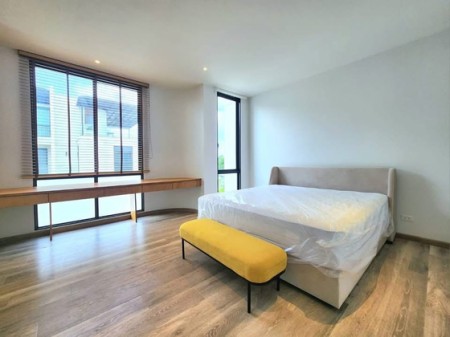 ทาวน์โฮม ขาย รายล้อมด้วยโรงเรียนนานาชาติ Luxury-Townhome-Located-in-the-heart-ofRamaIII–Sathupradit Luxury-townhome-Rama3-For-Home-office ใกล้สาทรสีลม ทาวน์โฮมหรูพระราม3