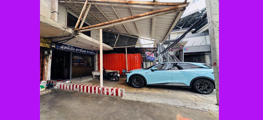 ตึกแถว-อาคารพาณิชย์ ขาย ติดถนนใหญ่รามอินทรา ขายขาดทุนถูกที่สุดในย่าน กู้เต็ม100%ติดรถไฟฟ้า ตึกแถวห้องริม รามอินทรากม6